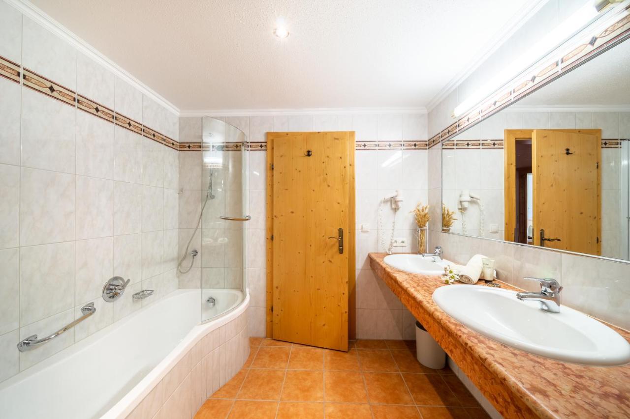 Biohotel Rastbichlhof Neustift im Stubaital Luaran gambar